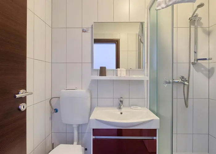 Rebici Holiday home *