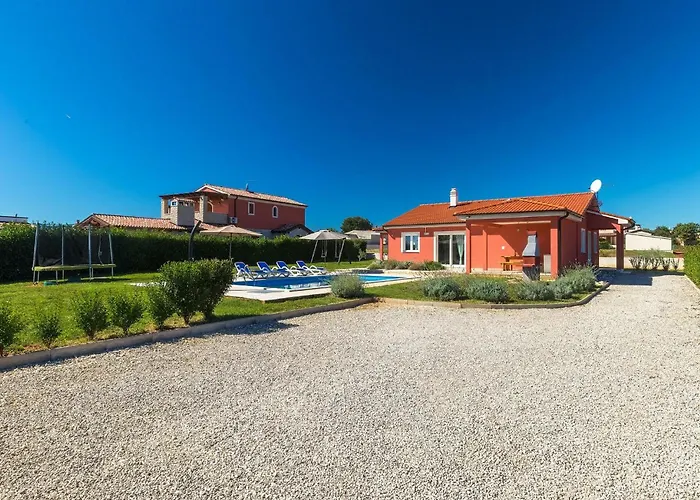 Rebici Holiday home *