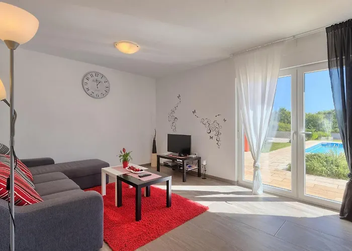 Будинок відпочинку Rebici *